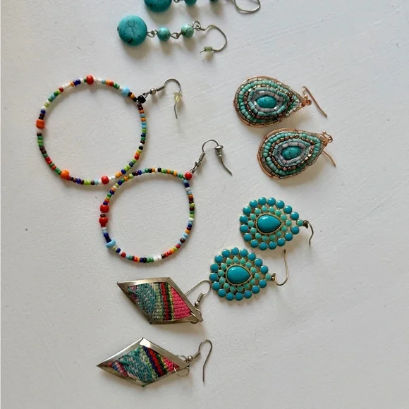 Beach Inspired  Multi-Color Earring Set - Picture 4 of 5